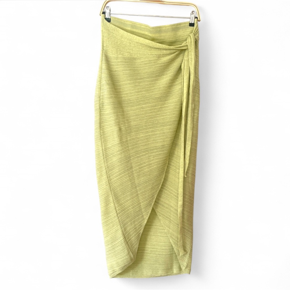 NWT Mango Lime Green Nudo Skirt - Picture 2 of 8